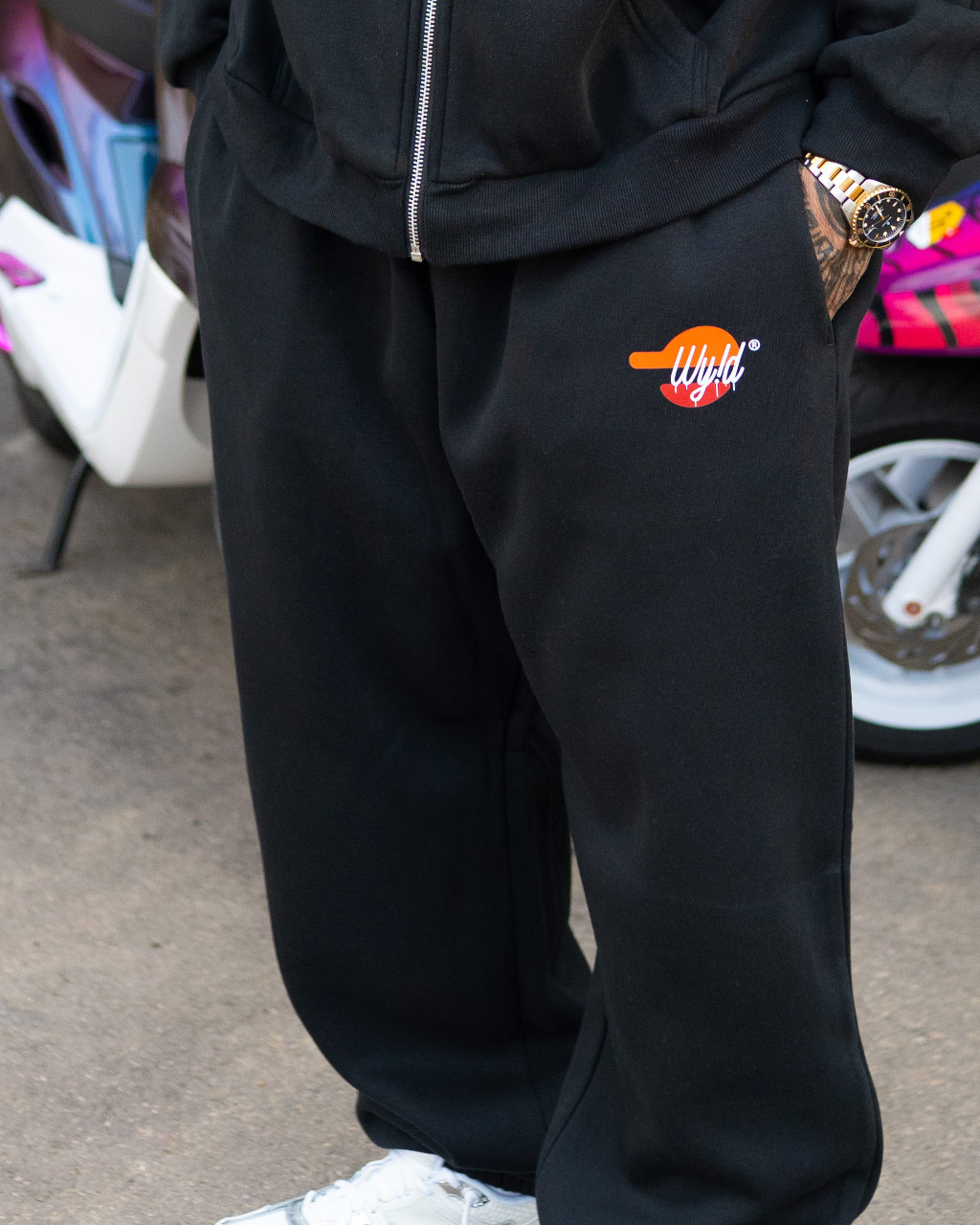 WY!D - Not for Everyone - Fluffy Sweatpants [black]